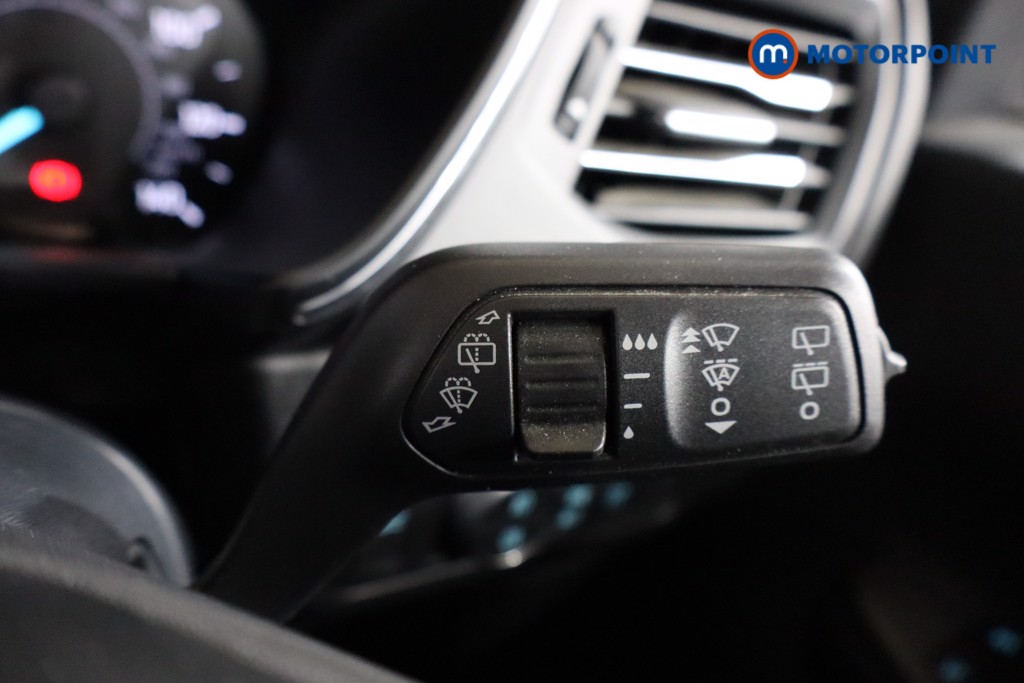 Ford Kuga Titanium Automatic Diesel SUV - Stock Number (1575637) - 7th supplementary image