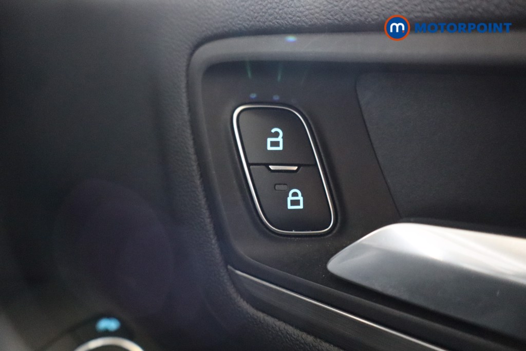 Ford Kuga Titanium Automatic Diesel SUV - Stock Number (1575637) - 14th supplementary image