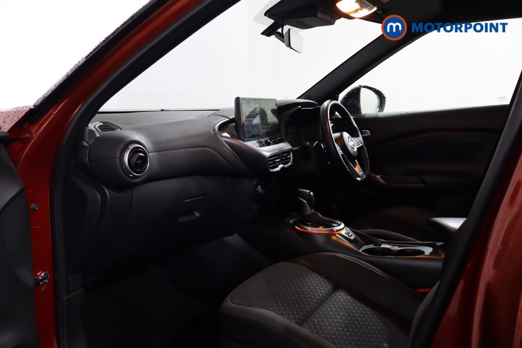 Nissan Juke N-Connecta Automatic Petrol SUV - Stock Number (1575758) - 15th supplementary image