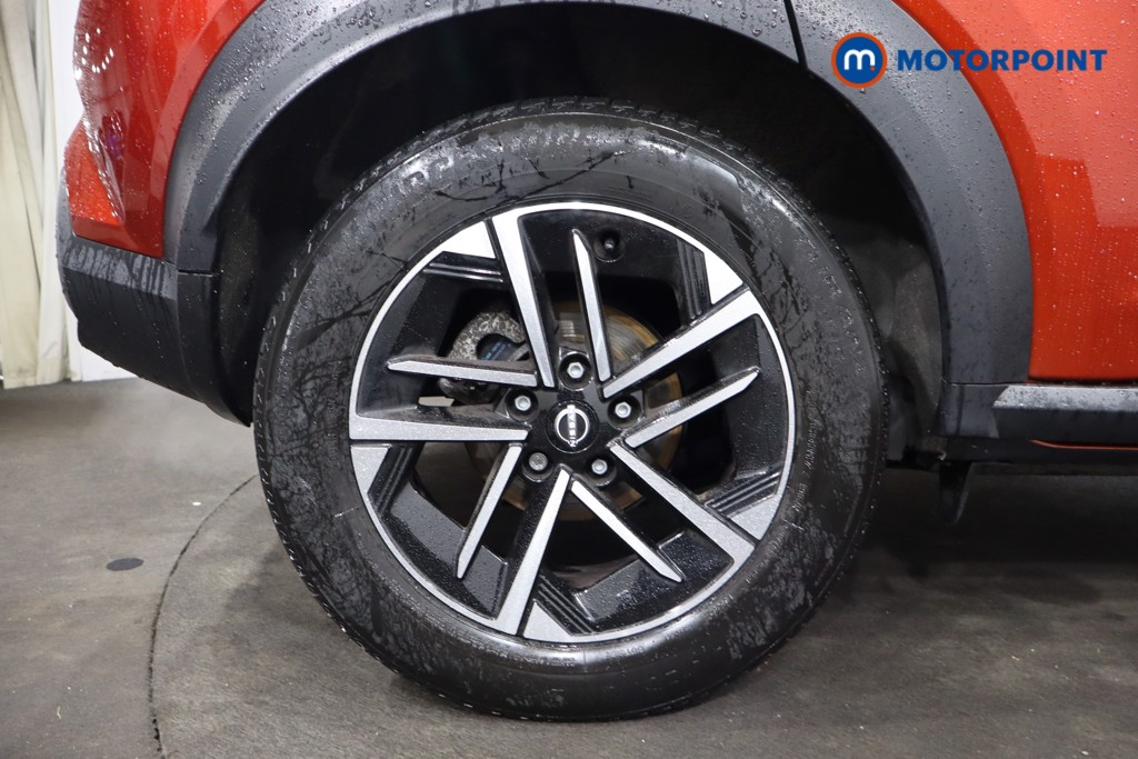 Nissan Juke N-Connecta Automatic Petrol SUV - Stock Number (1575758) - 20th supplementary image