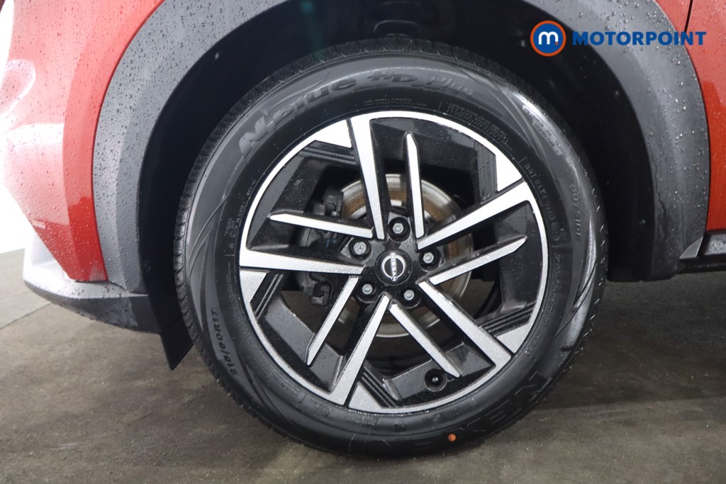 Nissan Juke N-Connecta Automatic Petrol SUV - Stock Number (1575758) - 22nd supplementary image