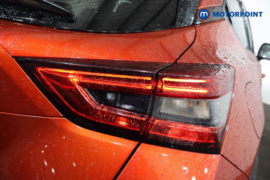 Nissan Juke N-Connecta Automatic Petrol SUV - Stock Number (1575758) - 25th supplementary image