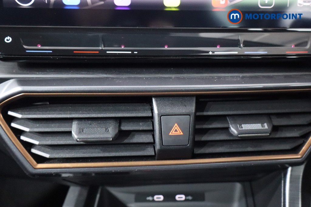 Cupra Leon VZ1 Automatic Petrol Hatchback - Stock Number (1575828) - 13th supplementary image