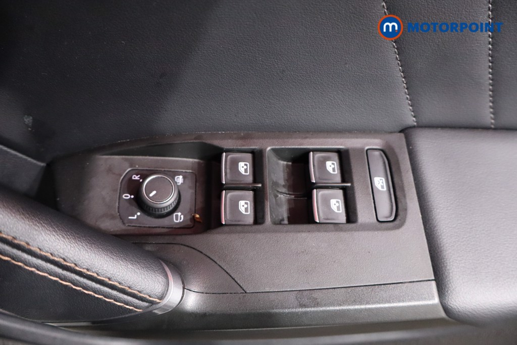 Cupra Leon VZ1 Automatic Petrol Hatchback - Stock Number (1575828) - 18th supplementary image