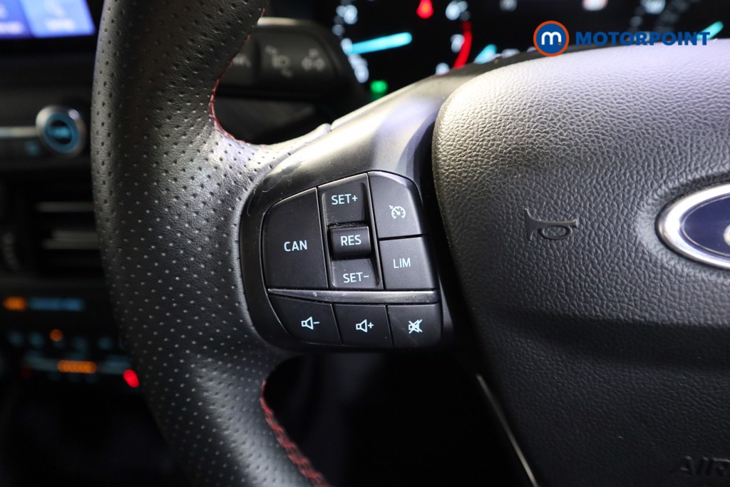 Ford Focus St-Line X Manual Petrol Hatchback - Stock Number (1577985) - 3rd supplementary image