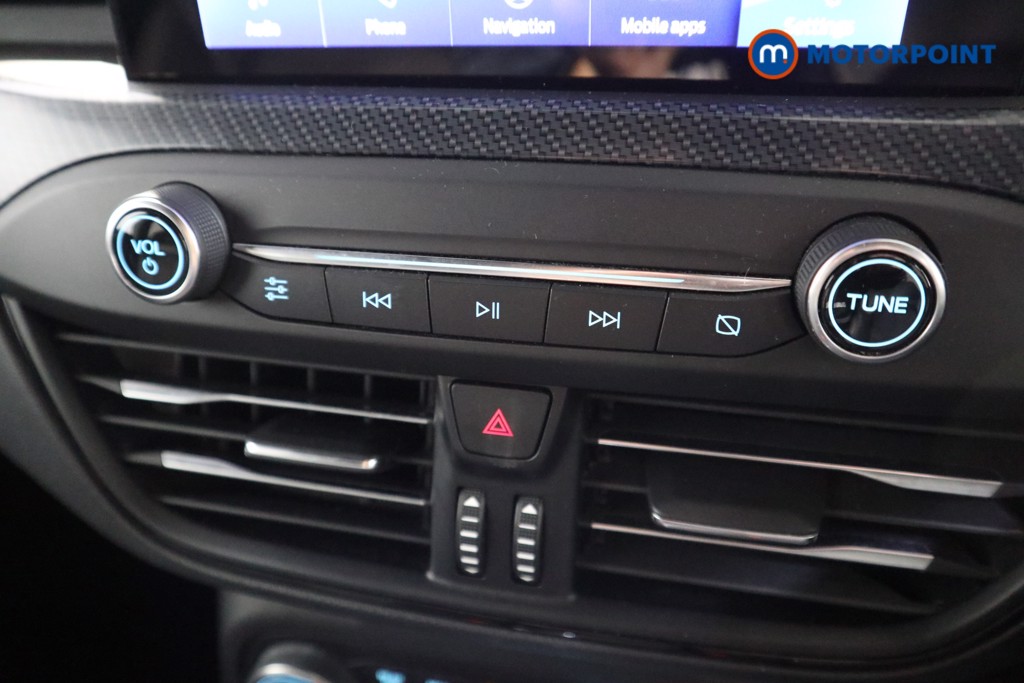 Ford Focus St-Line X Manual Petrol Hatchback - Stock Number (1577985) - 7th supplementary image