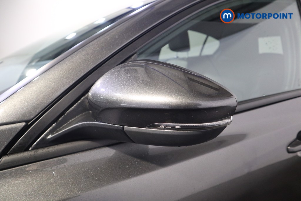 Ford Focus St-Line X Manual Petrol Hatchback - Stock Number (1577985) - 30th supplementary image