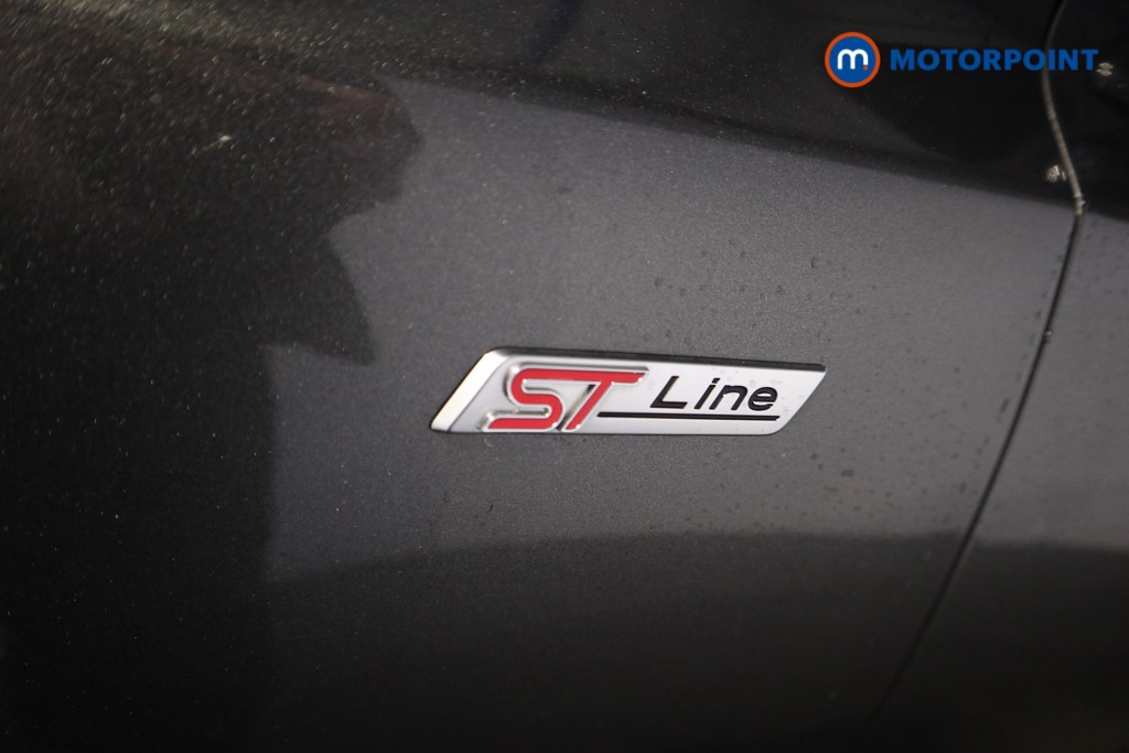 Ford Focus St-Line X Manual Petrol Hatchback - Stock Number (1577985) - 31st supplementary image