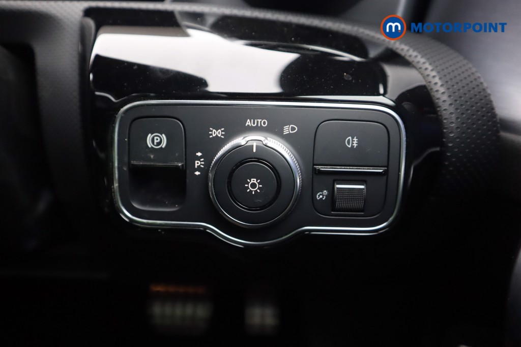 Mercedes-Benz CLA Amg Line Automatic Petrol Coupe - Stock Number (1581686) - 8th supplementary image