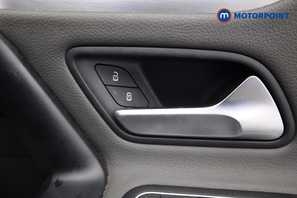 Mercedes-Benz CLA Amg Line Automatic Petrol Coupe - Stock Number (1581686) - 21st supplementary image