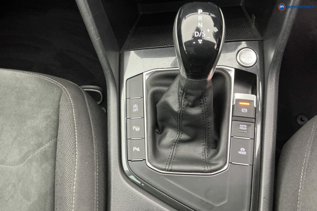 Volkswagen Tiguan Elegance Automatic Petrol SUV - Stock Number (1586262) - 15th supplementary image