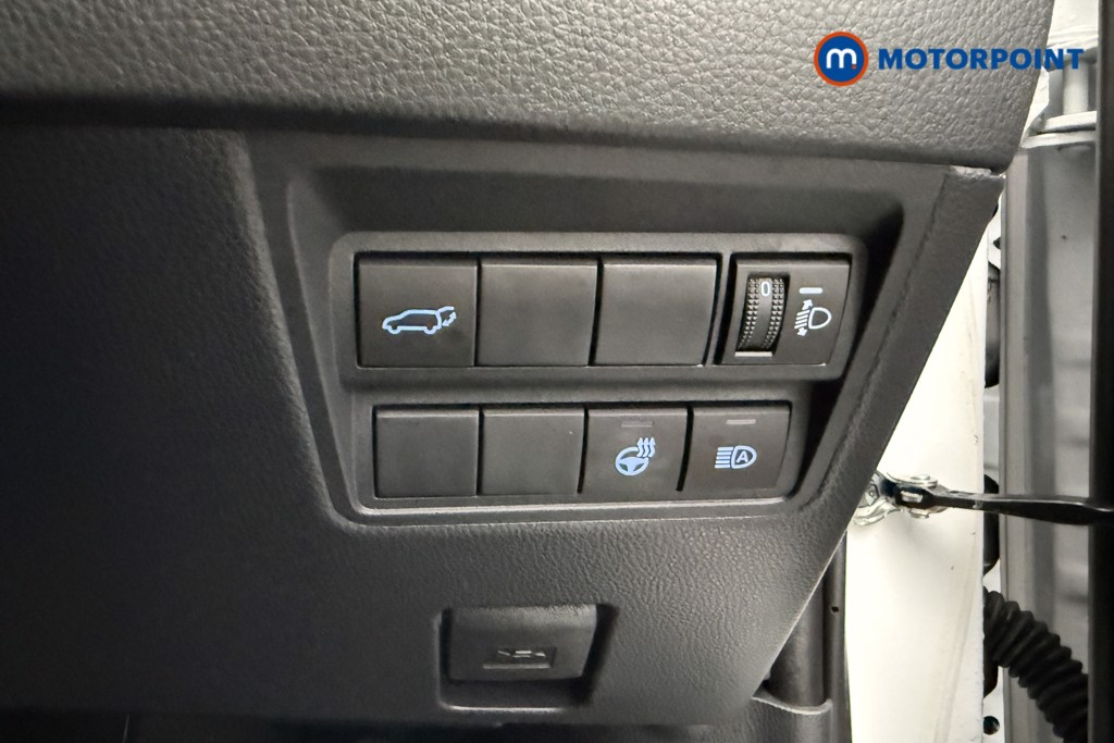 Toyota Yaris Cross Excel Automatic Petrol-Electric Hybrid Estate - Stock Number (1587022) - 18th supplementary image