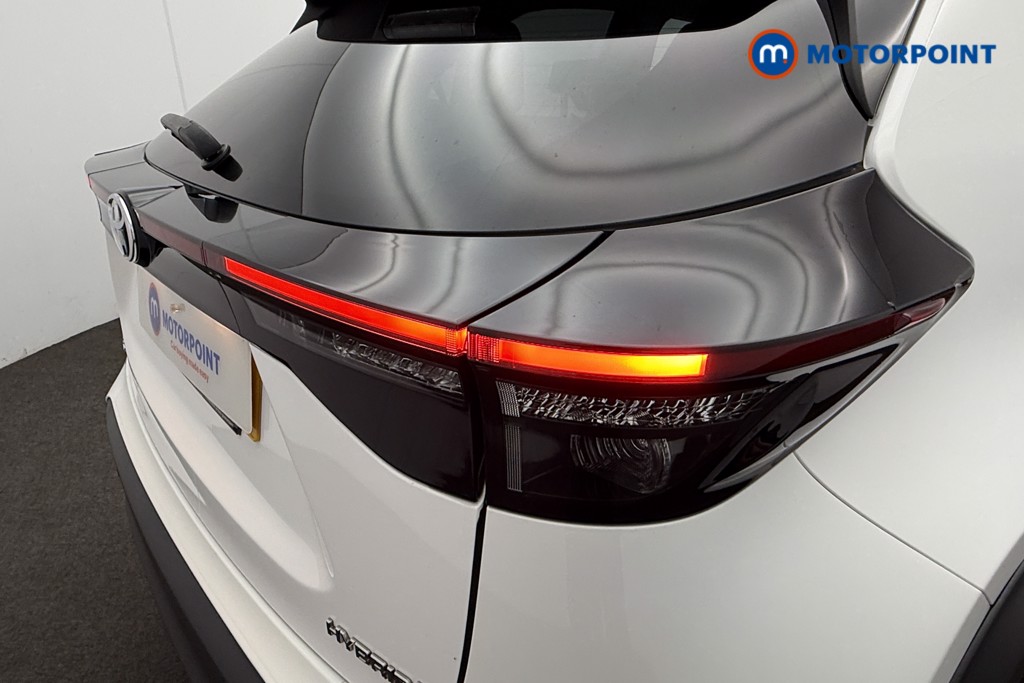 Toyota Yaris Cross Excel Automatic Petrol-Electric Hybrid Estate - Stock Number (1587022) - 19th supplementary image