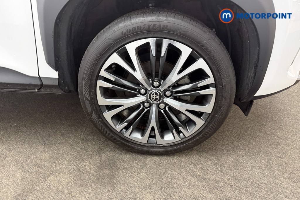 Toyota Yaris Cross Excel Automatic Petrol-Electric Hybrid Estate - Stock Number (1587022) - 24th supplementary image