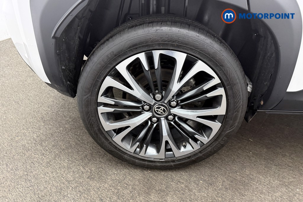 Toyota Yaris Cross Excel Automatic Petrol-Electric Hybrid Estate - Stock Number (1587022) - 25th supplementary image