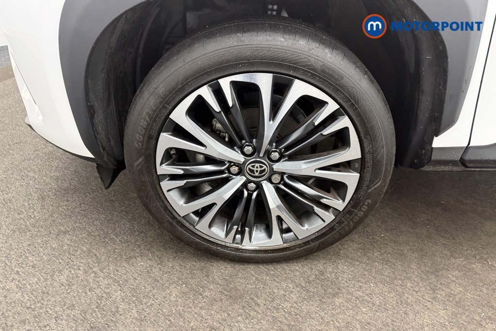 Toyota Yaris Cross Excel Automatic Petrol-Electric Hybrid Estate - Stock Number (1587022) - 27th supplementary image