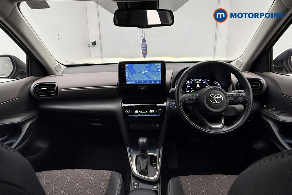 Toyota Yaris Cross Excel Automatic Petrol-Electric Hybrid Estate - Stock Number (1587022) - 1st supplementary image