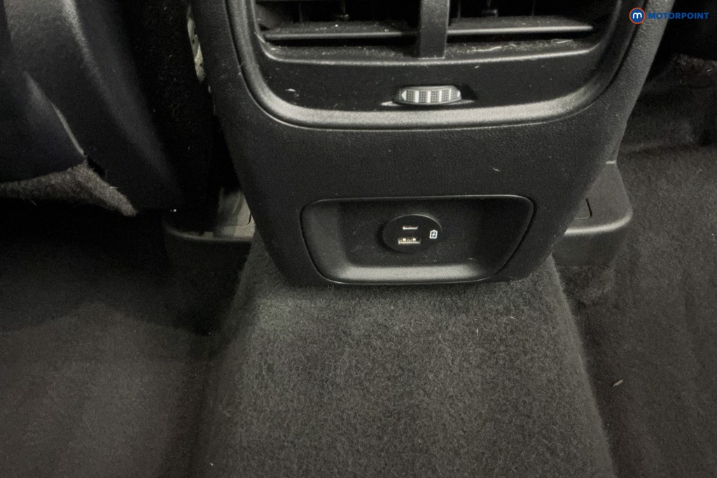 Ford Kuga St-Line Edition Manual Diesel SUV - Stock Number (1587457) - 13th supplementary image