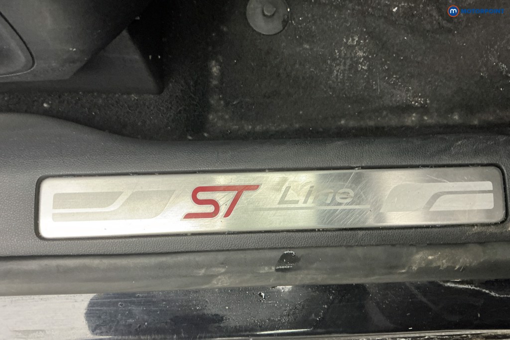 Ford Kuga St-Line Edition Manual Diesel SUV - Stock Number (1587457) - 14th supplementary image