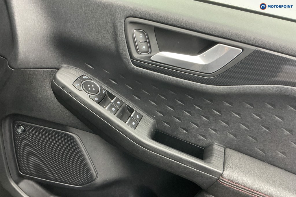 Ford Kuga St-Line Edition Manual Diesel SUV - Stock Number (1587457) - 25th supplementary image