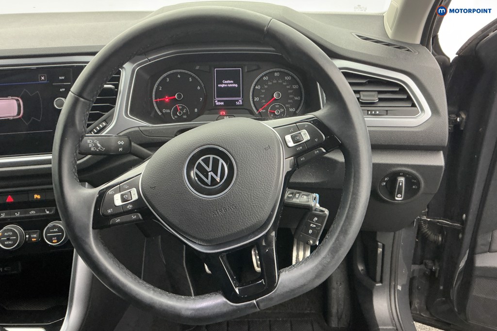Volkswagen T-Roc Active Manual Petrol SUV - Stock Number (1587986) - 6th supplementary image