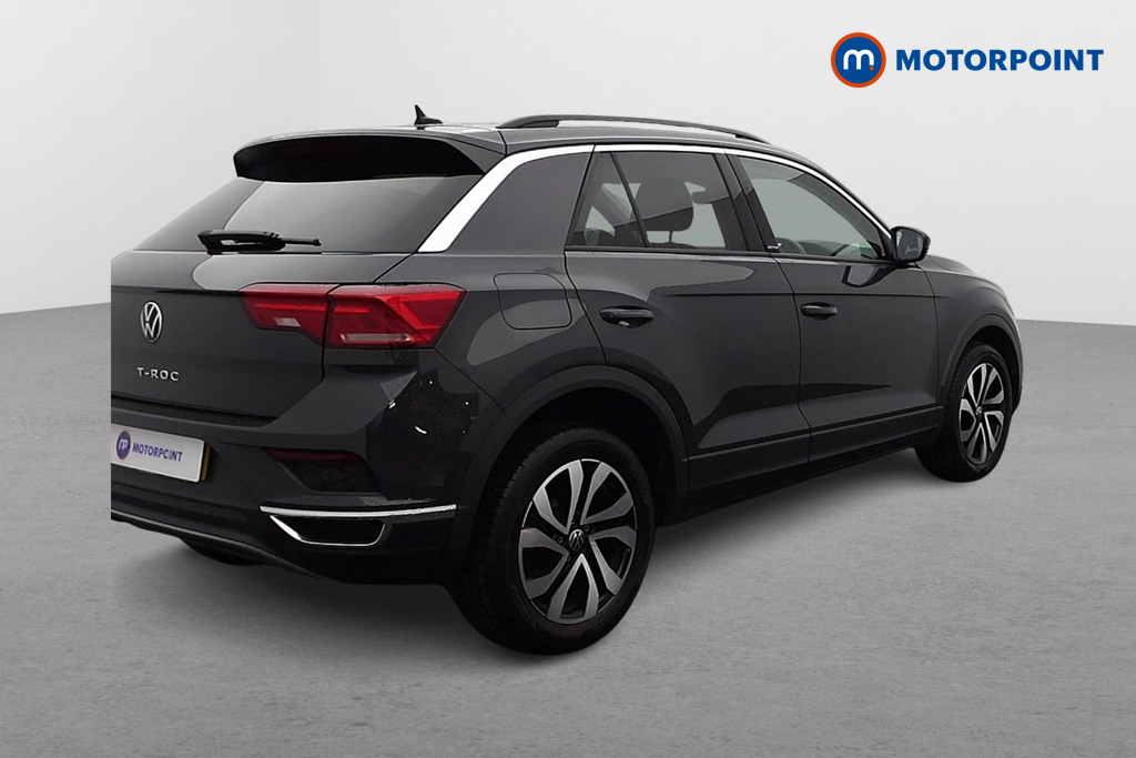 Volkswagen T-Roc Active Manual Petrol SUV - Stock Number (1587986) - Drivers side rear corner