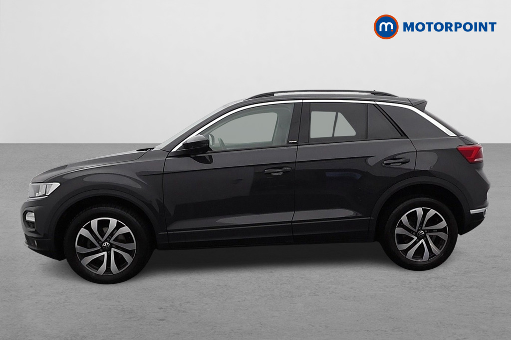 Volkswagen T-Roc Active Manual Petrol SUV - Stock Number (1587986) - Passenger side
