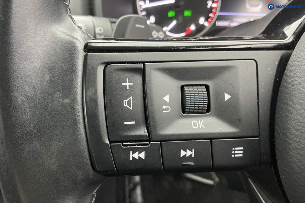 Nissan Qashqai Acenta Premium Automatic Petrol SUV - Stock Number (1588147) - 17th supplementary image