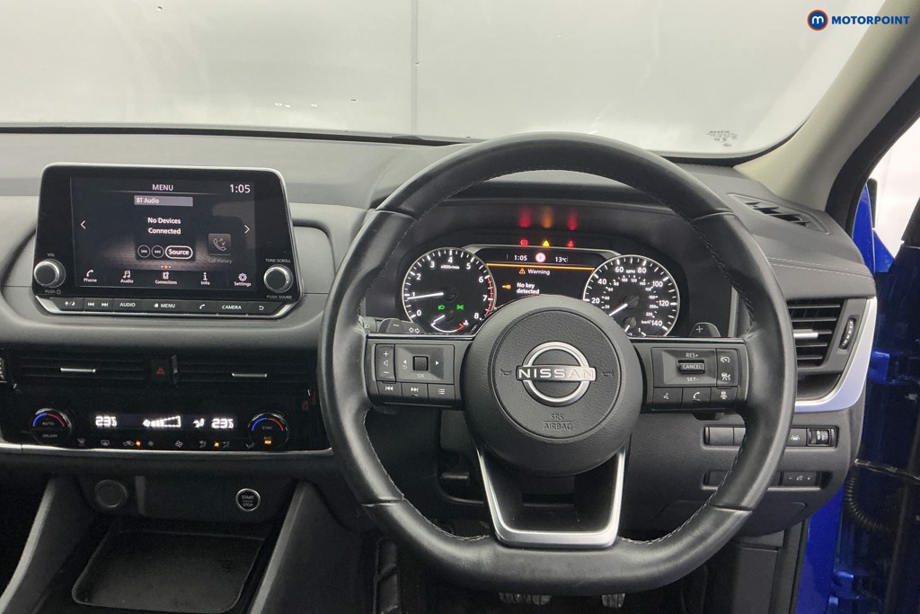 Nissan Qashqai Acenta Premium Automatic Petrol SUV - Stock Number (1588147) - 1st supplementary image