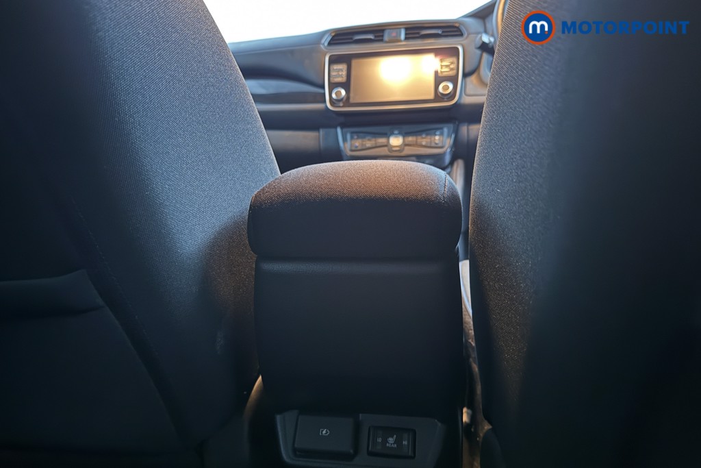 Nissan Leaf N-Connecta Automatic Electric Hatchback - Stock Number (1589313) - 22nd supplementary image