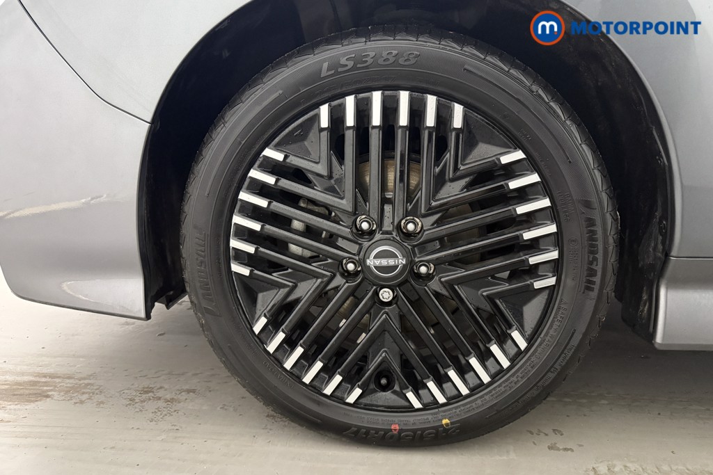 Nissan Leaf N-Connecta Automatic Electric Hatchback - Stock Number (1589313) - 27th supplementary image