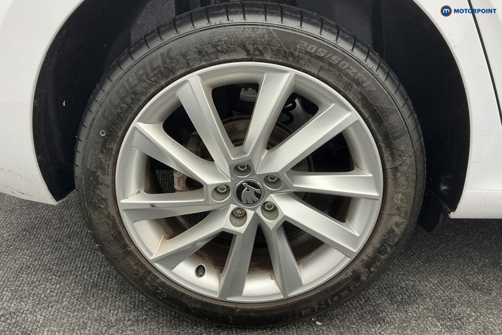 Skoda Scala Se L Manual Petrol Hatchback - Stock Number (1589661) - 34th supplementary image