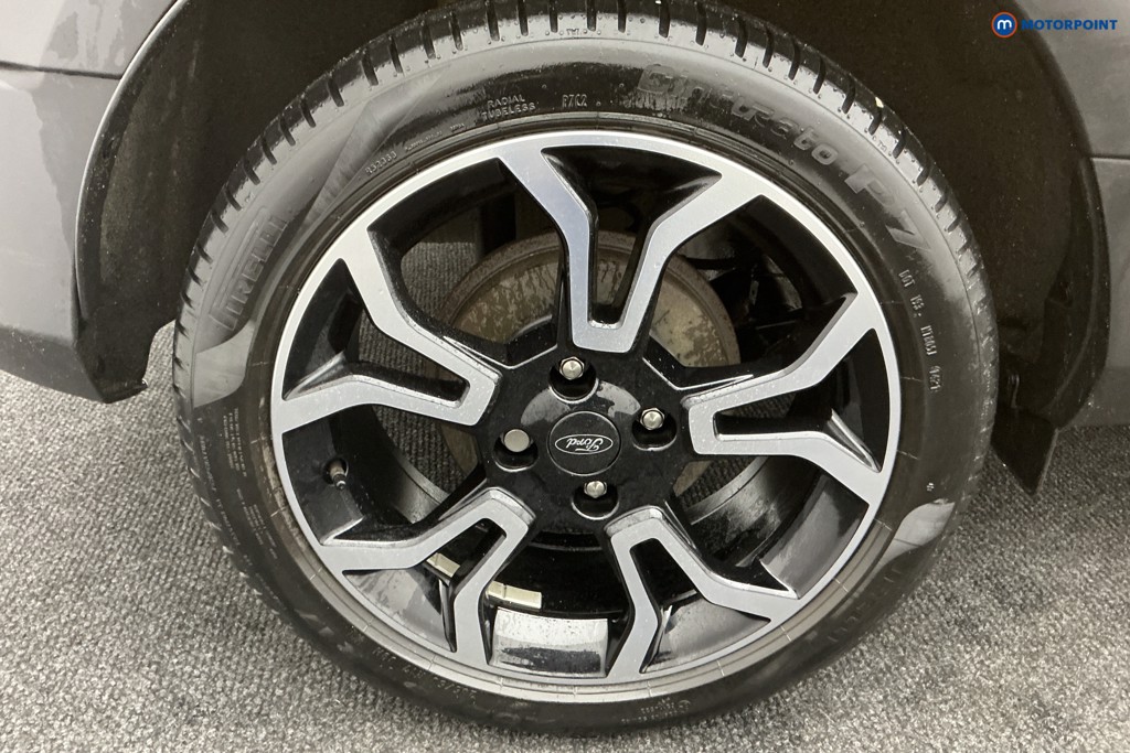 Ford Ecosport Active Manual Petrol SUV - Stock Number (1590357) - 35th supplementary image