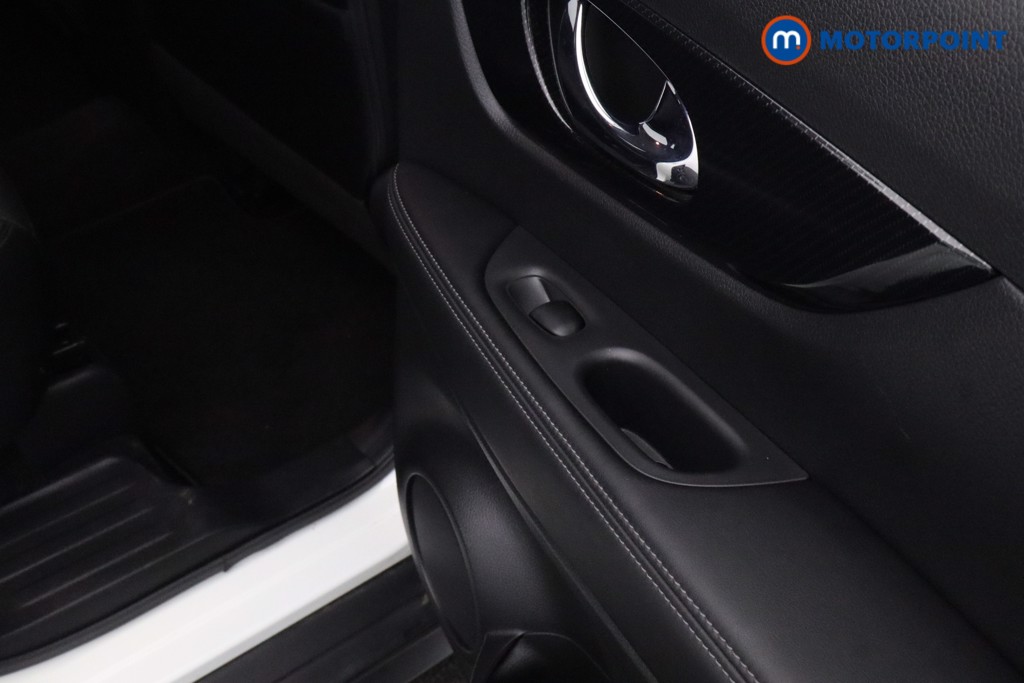 Nissan X-Trail Tekna Automatic Petrol SUV - Stock Number (1591685) - 11th supplementary image