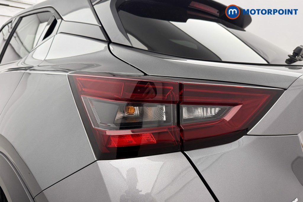 Nissan Juke N-Connecta Automatic Petrol SUV - Stock Number (1593213) - 27th supplementary image