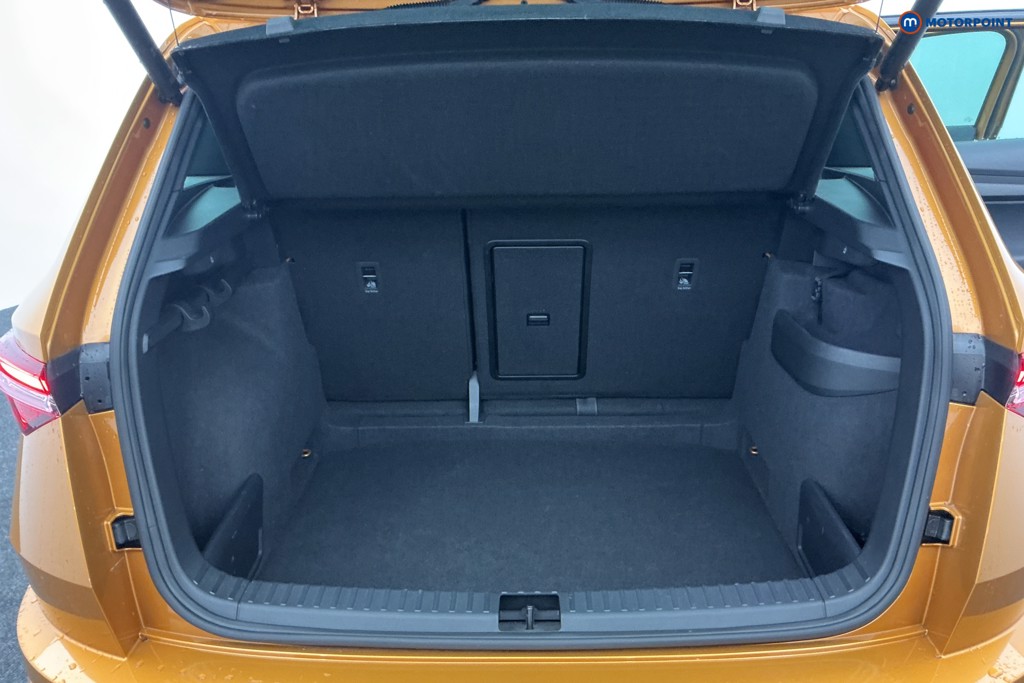 Skoda Karoq Sportline Manual Petrol SUV - Stock Number (1593238) - 3rd supplementary image