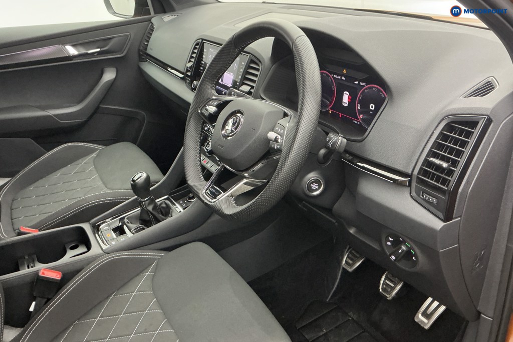 Skoda Karoq Sportline Manual Petrol SUV - Stock Number (1593238) - 7th supplementary image