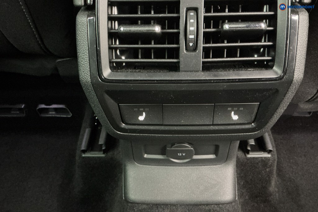 Skoda Karoq Sportline Manual Petrol SUV - Stock Number (1593238) - 12th supplementary image