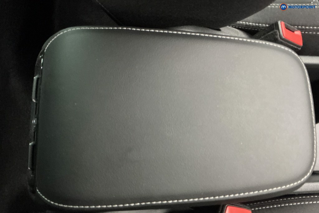 Skoda Karoq Sportline Manual Petrol SUV - Stock Number (1593238) - 13th supplementary image