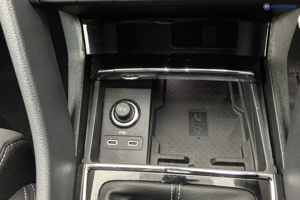 Skoda Karoq Sportline Manual Petrol SUV - Stock Number (1593238) - 16th supplementary image