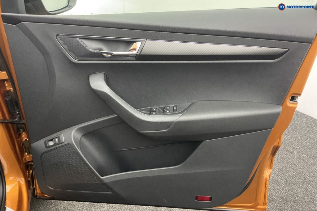 Skoda Karoq Sportline Manual Petrol SUV - Stock Number (1593238) - 22nd supplementary image