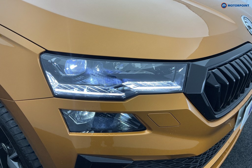 Skoda Karoq Sportline Manual Petrol SUV - Stock Number (1593238) - 26th supplementary image