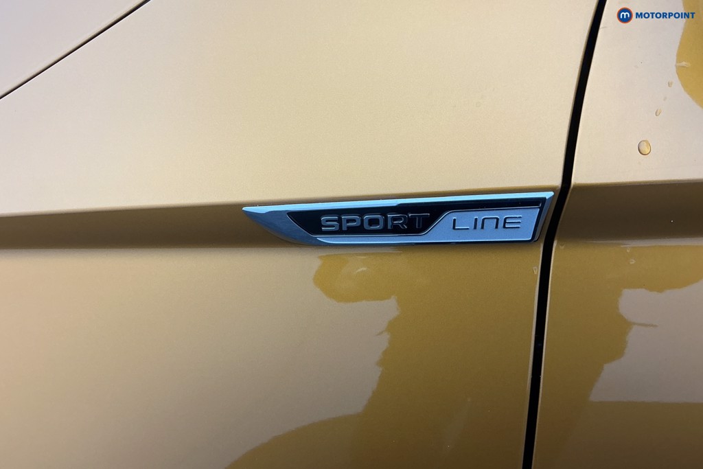 Skoda Karoq Sportline Manual Petrol SUV - Stock Number (1593238) - 33rd supplementary image