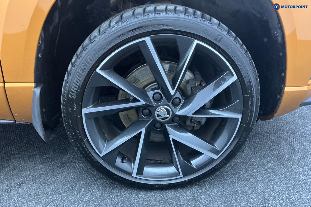 Skoda Karoq Sportline Manual Petrol SUV - Stock Number (1593238) - 37th supplementary image