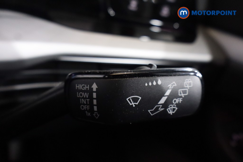 Volkswagen Golf Life Manual Petrol Hatchback - Stock Number (1594046) - 5th supplementary image