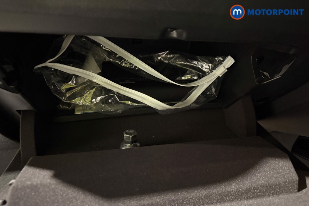 BMW 2 Series M Sport Manual Petrol Saloon - Stock Number (1594274) - 17th supplementary image