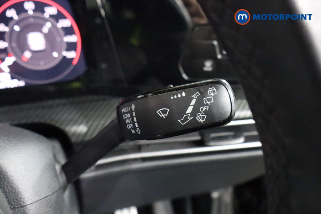 Volkswagen Golf R-Line Automatic Petrol Estate - Stock Number (1594863) - 18th supplementary image