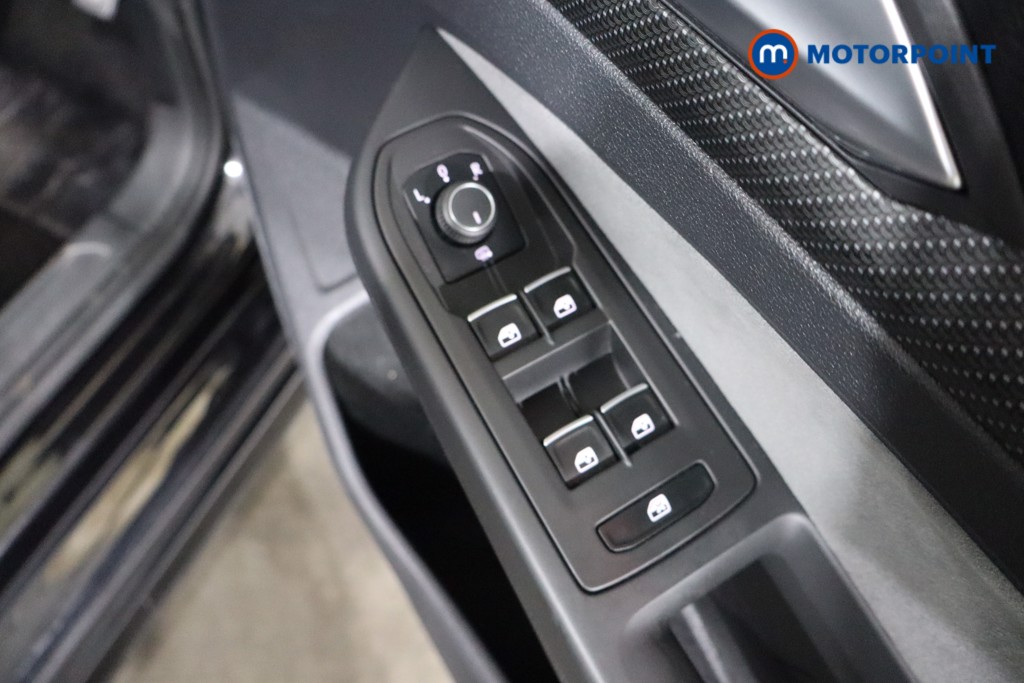 Volkswagen Golf R-Line Automatic Petrol Estate - Stock Number (1594863) - 20th supplementary image