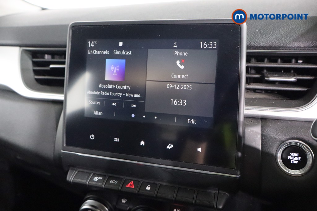 Renault Captur Play Manual Petrol SUV - Stock Number (1595117) - 2nd supplementary image