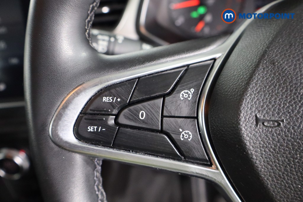 Renault Captur Play Manual Petrol SUV - Stock Number (1595117) - 8th supplementary image